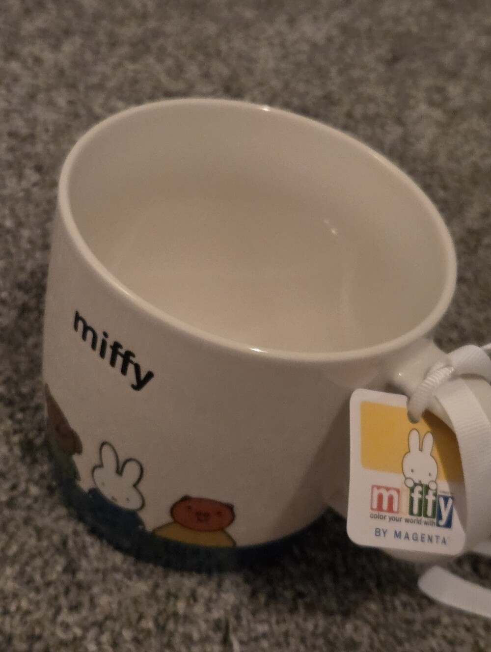 Miffy Ceramic Mug Colourful Characters Design - Picture 4 of 4